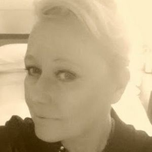 Meet your Posher, Joy